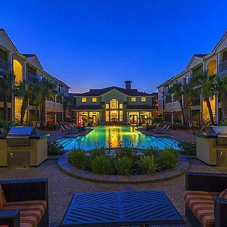 Cozy Home Near Med Center, Nrg, Galleria & Dtown Houston Esterno foto