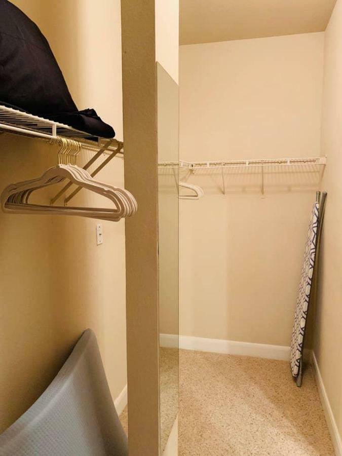 Cozy Home Near Med Center, Nrg, Galleria & Dtown Houston Esterno foto